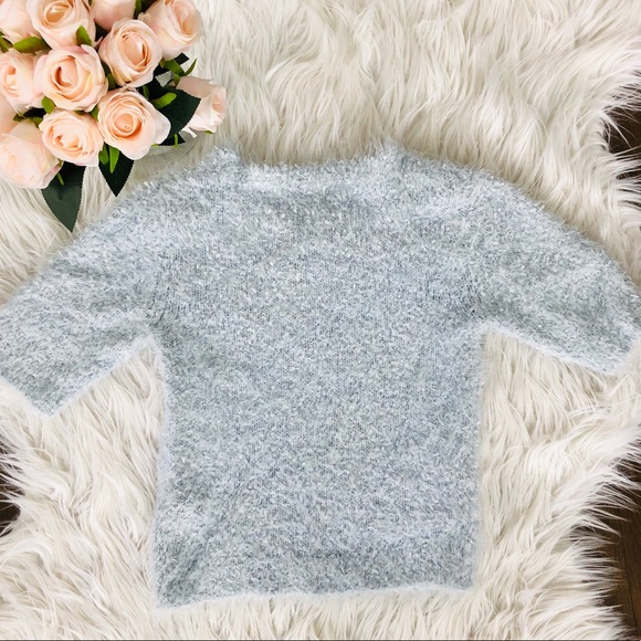 Fluffy t-shirt - Picture 2 of 3